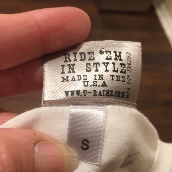 T. Rains open sides tank top - Picture 7 of 7